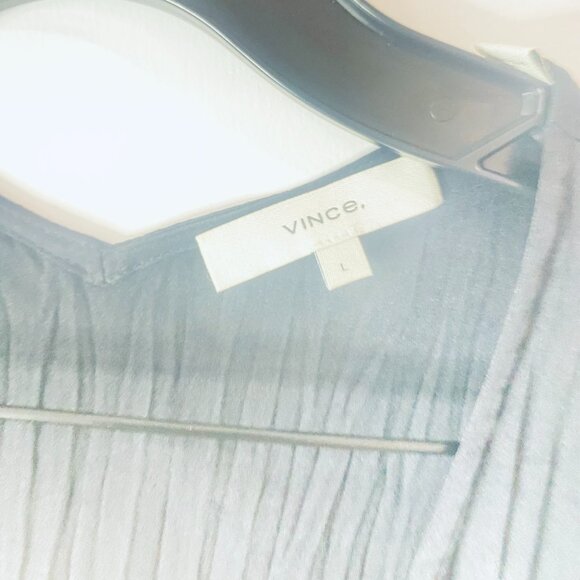 Vince Crinkled V-Neck Blouse – Black, Size L, Made in China - Picture 5 of 15
